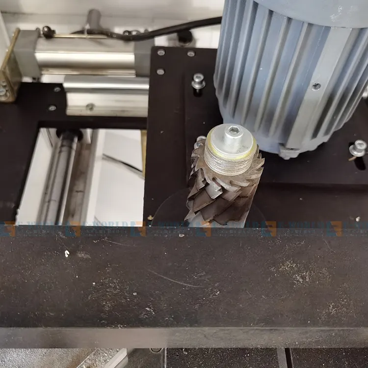 Upvc Machinery for Sale 1.1kw Eworld 3