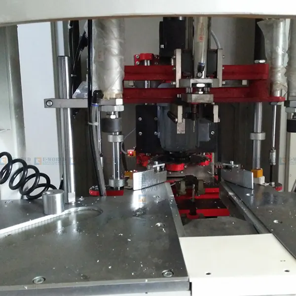 Eworld Brand Upvc Window Welding Machine Supplier 5