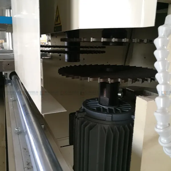 Eworld Aluminium Punching Machine for Sliding Windows & Doors Eworld Aluminium Punching Machine for Sliding Windows & DoorsSuppliers 5