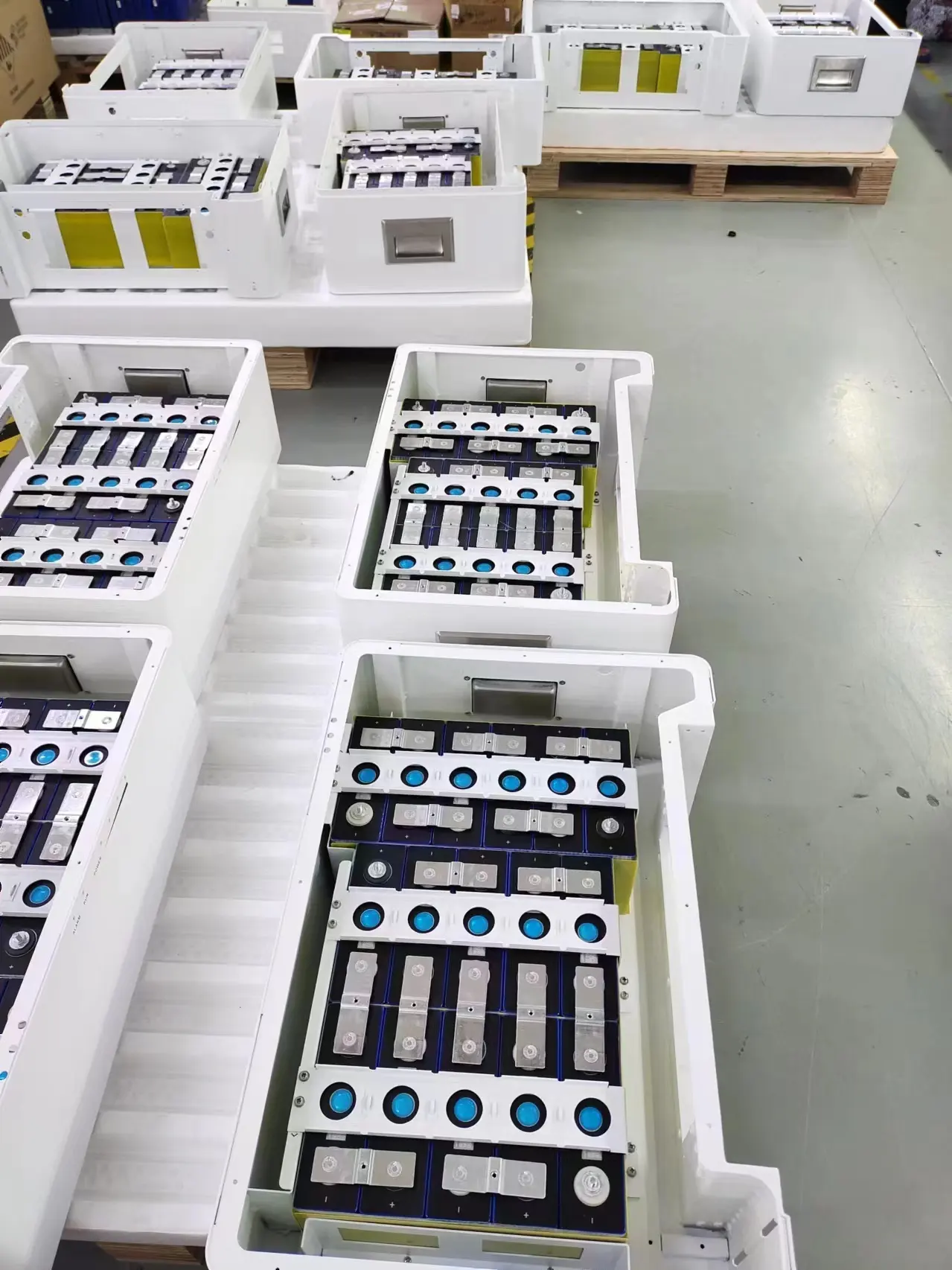 Bateria de Lítio 24v 116KG±0,5Kg - - Benergy 5