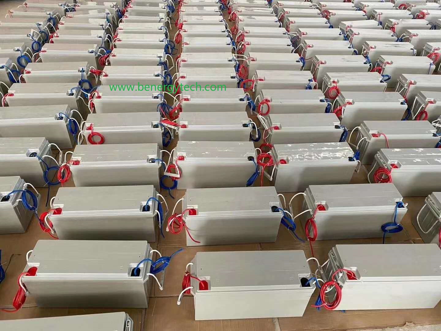 Литиевая батарея 150 Ач 19,02*6,69*9,45 дюйма - - Benergy 5