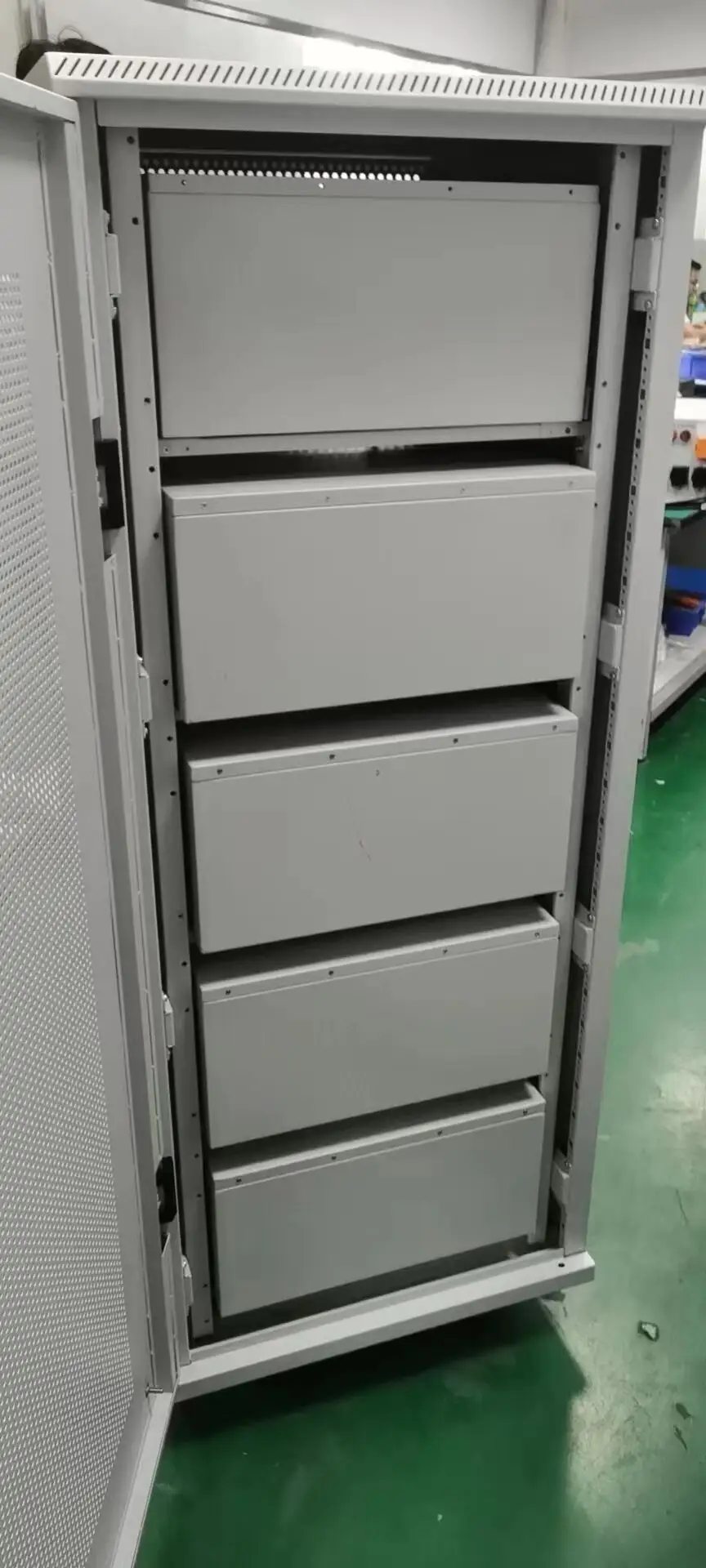 Industrial Lithium Battery Manufacturer 2866 Lbs - - Benergy 4