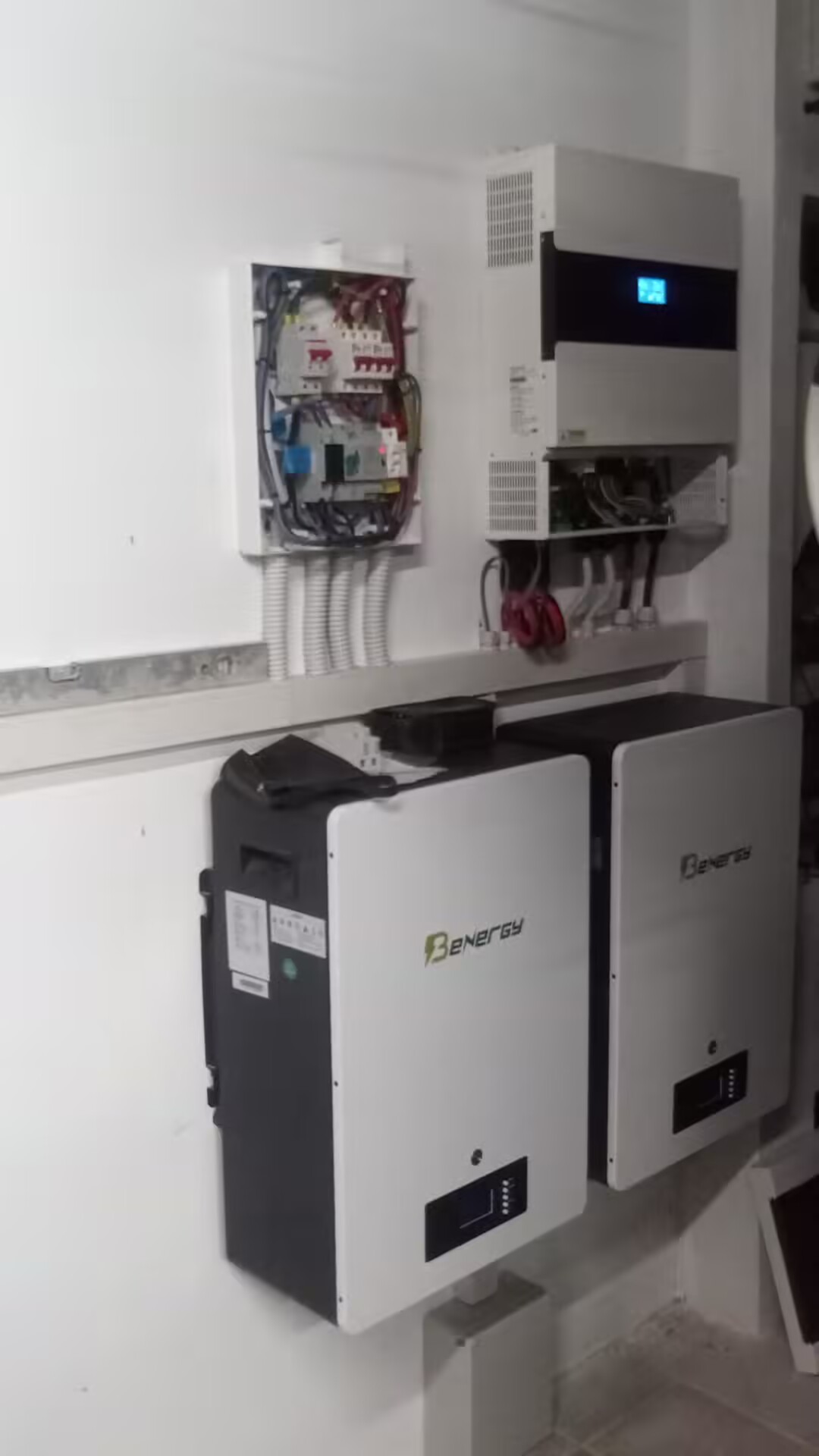 48V 100Ah (5kWh) LiFePO4 Wall-Mounted Solar Battery - Home Energy Storage System 5