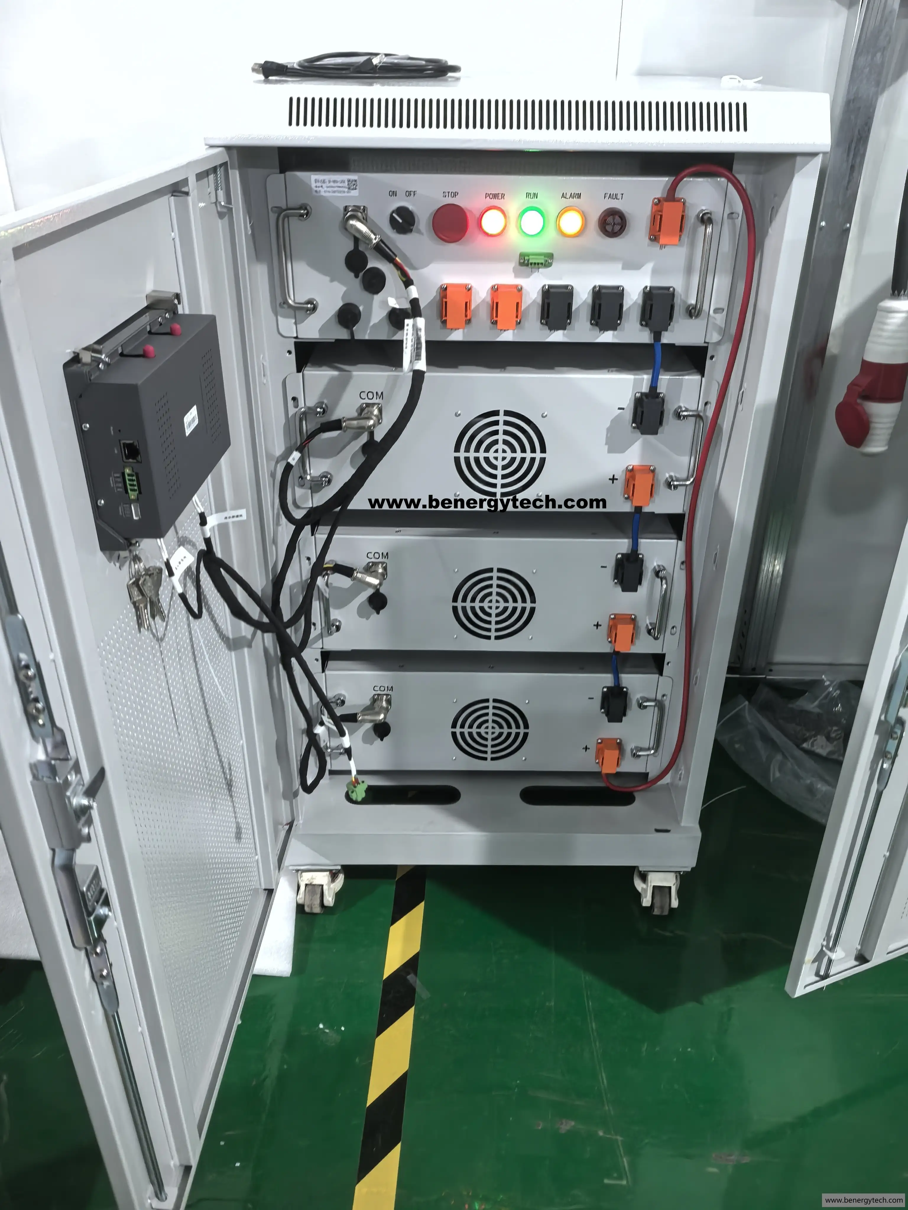 Bateria LiFePO4 de 192V 52Ah para UPS | Sistema de armazenamento de energia de longa duração e substituto para baterias de chumbo-ácido 1