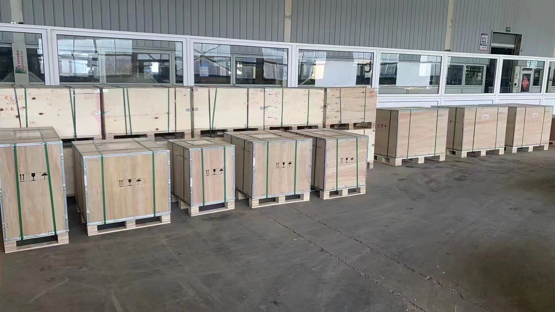 HELI CPD15 Compatible 48V 500Ah LiFePO4 Forklift Battery Pack – 5-Year Warranty & Maintenance-Free 6