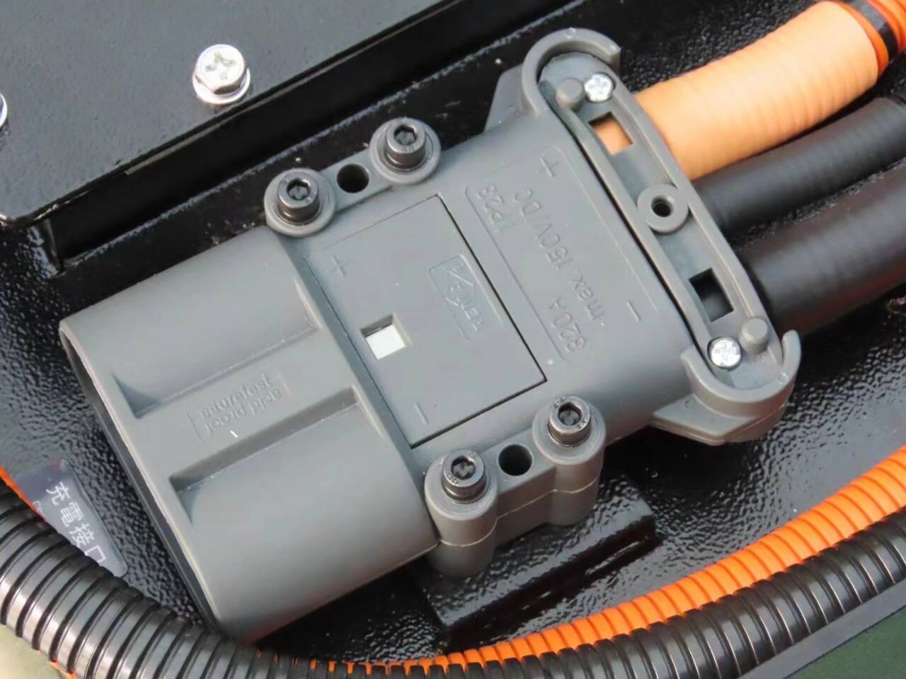 HELI CPD15 Compatible 48V 500Ah LiFePO4 Forklift Battery Pack – 5-Year Warranty & Maintenance-Free 3