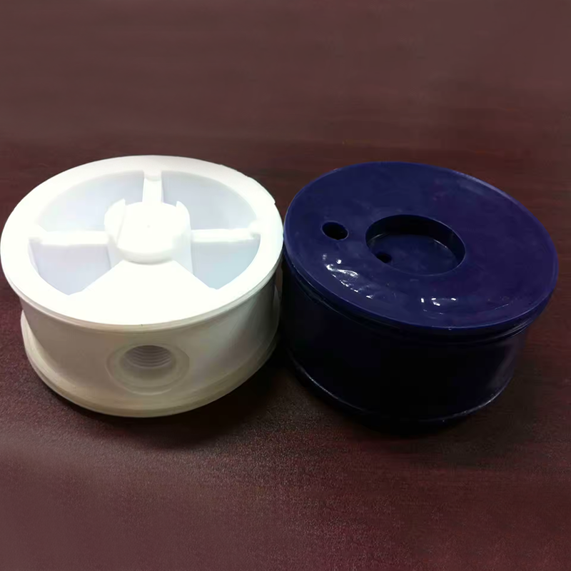 Fabricante de moldes personalizados de alta calidad. 5