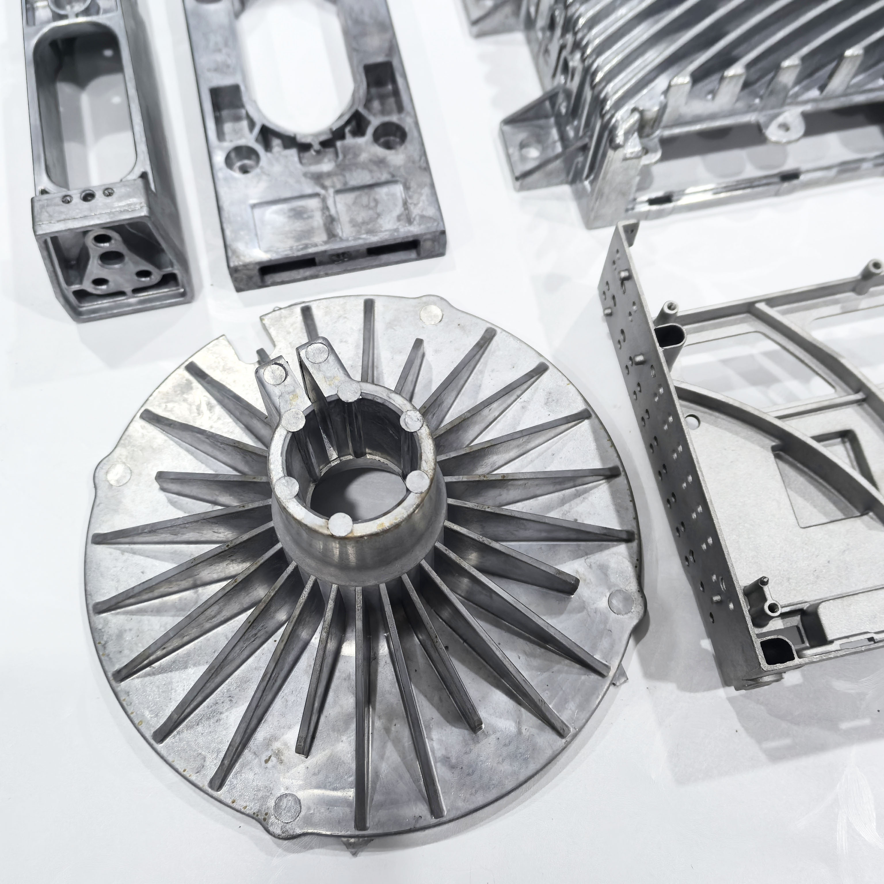 Servicios de fundición de aluminio de precisión: Excelencia en la fundición de died de aluminio 4