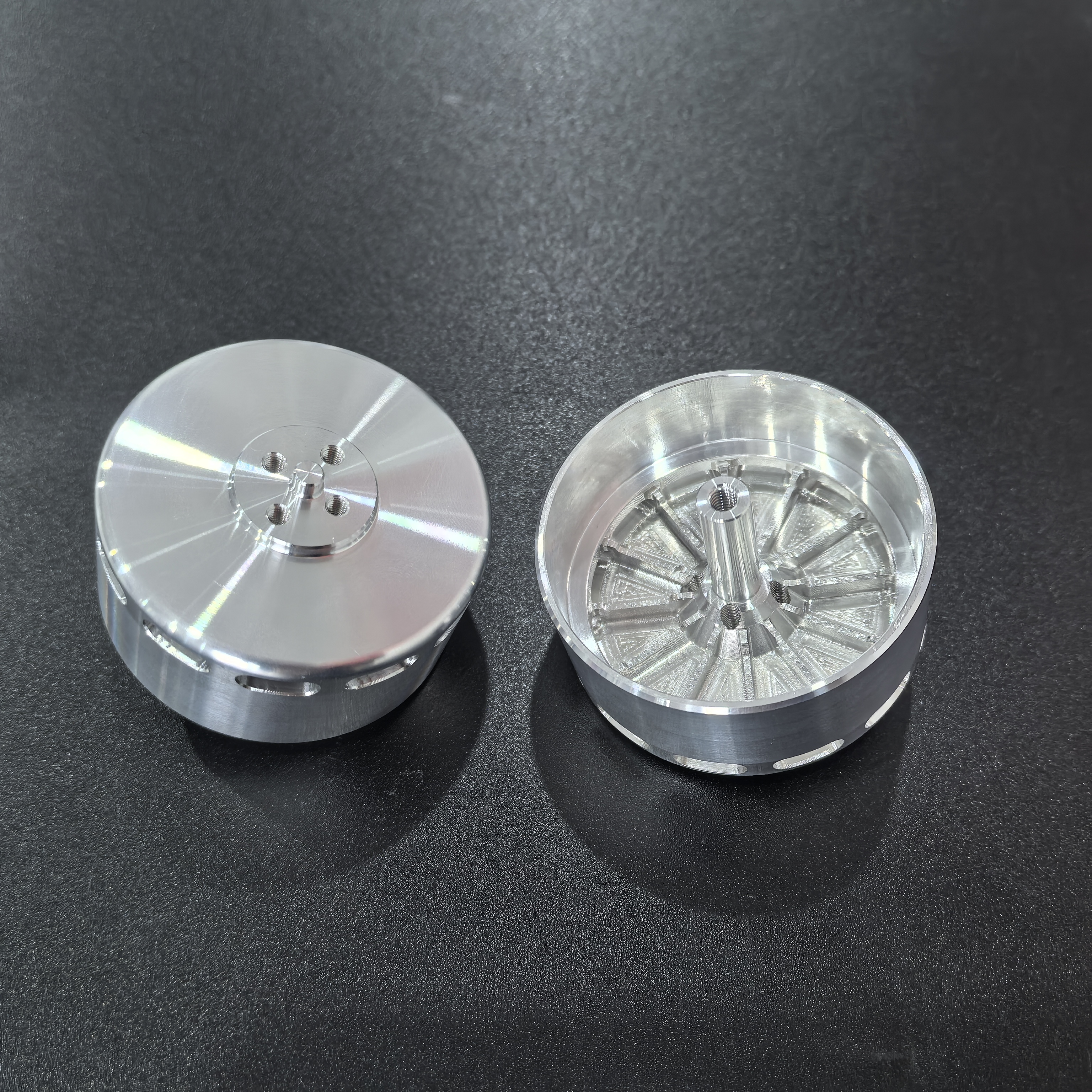 Servicios de mecanizado CNC: piezas de precisión de aluminio con pulido de espejo para la industria 4