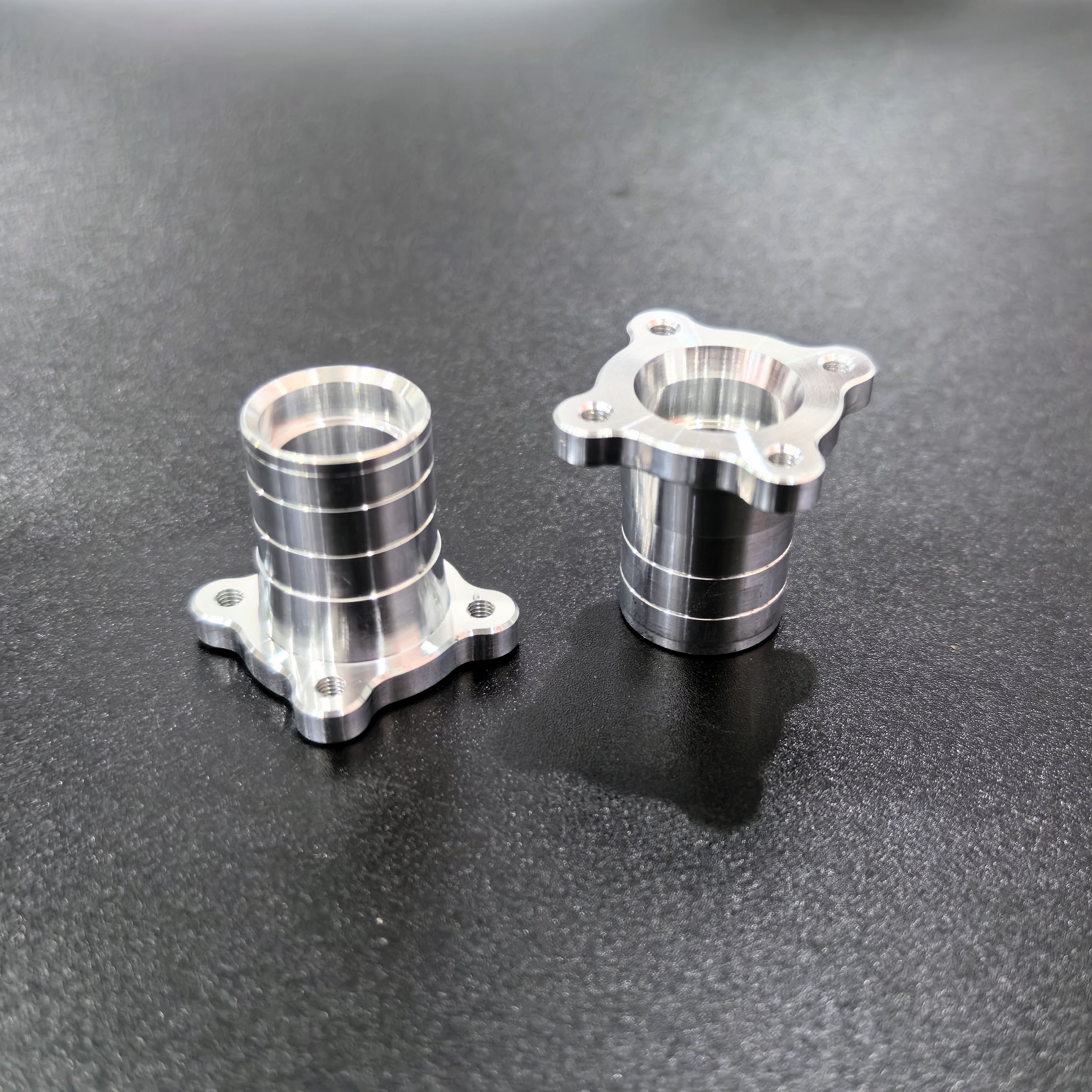 Polished Premium Aluminum: Achieved via CNC Machining for Precision Engineering 1