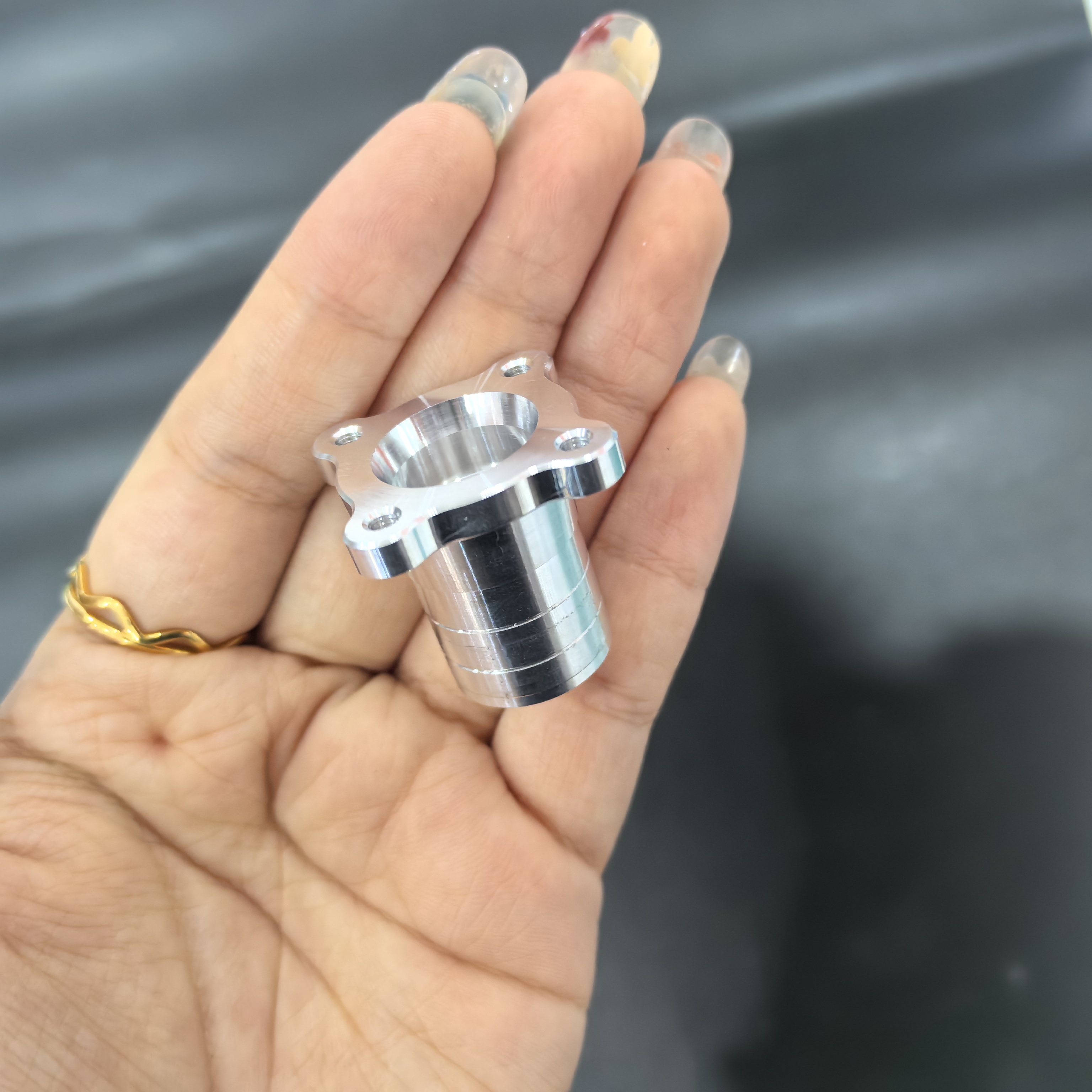 Polished Premium Aluminum: Achieved via CNC Machining for Precision Engineering 4