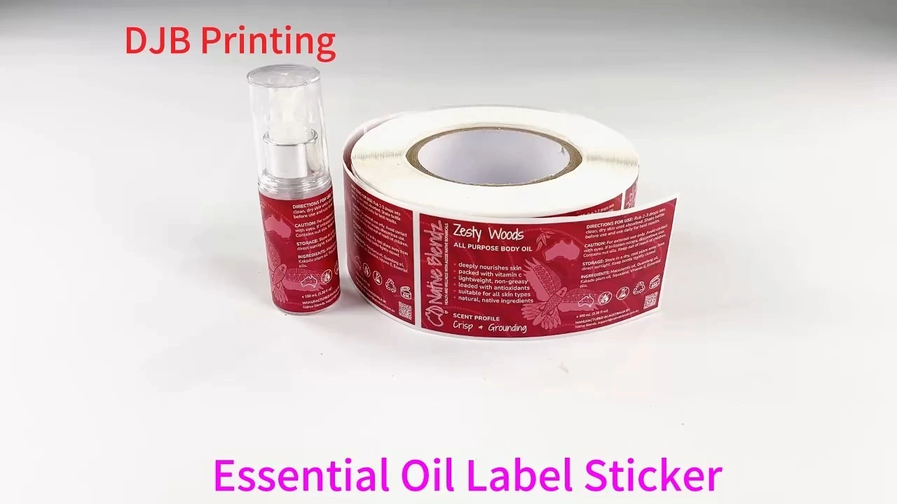 Étiquettes d'huile corporelle personnalisées en matière de vinyle, stratification mate et étiquette personnalisée à l'impression UV pour bouteille de cosmétiques, étiquette auto-adhésive personnalisée avec logo de marque ou information 1