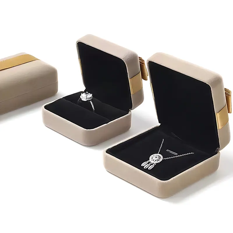 Custom Paper Box Manufacturers by Topping 6