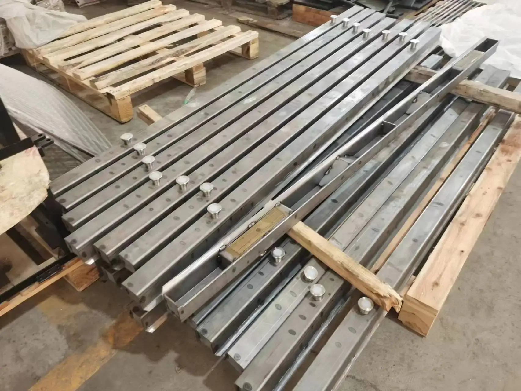 Concrete Permanent Formwork Magnets Steel+magnet by SAIXIN 5