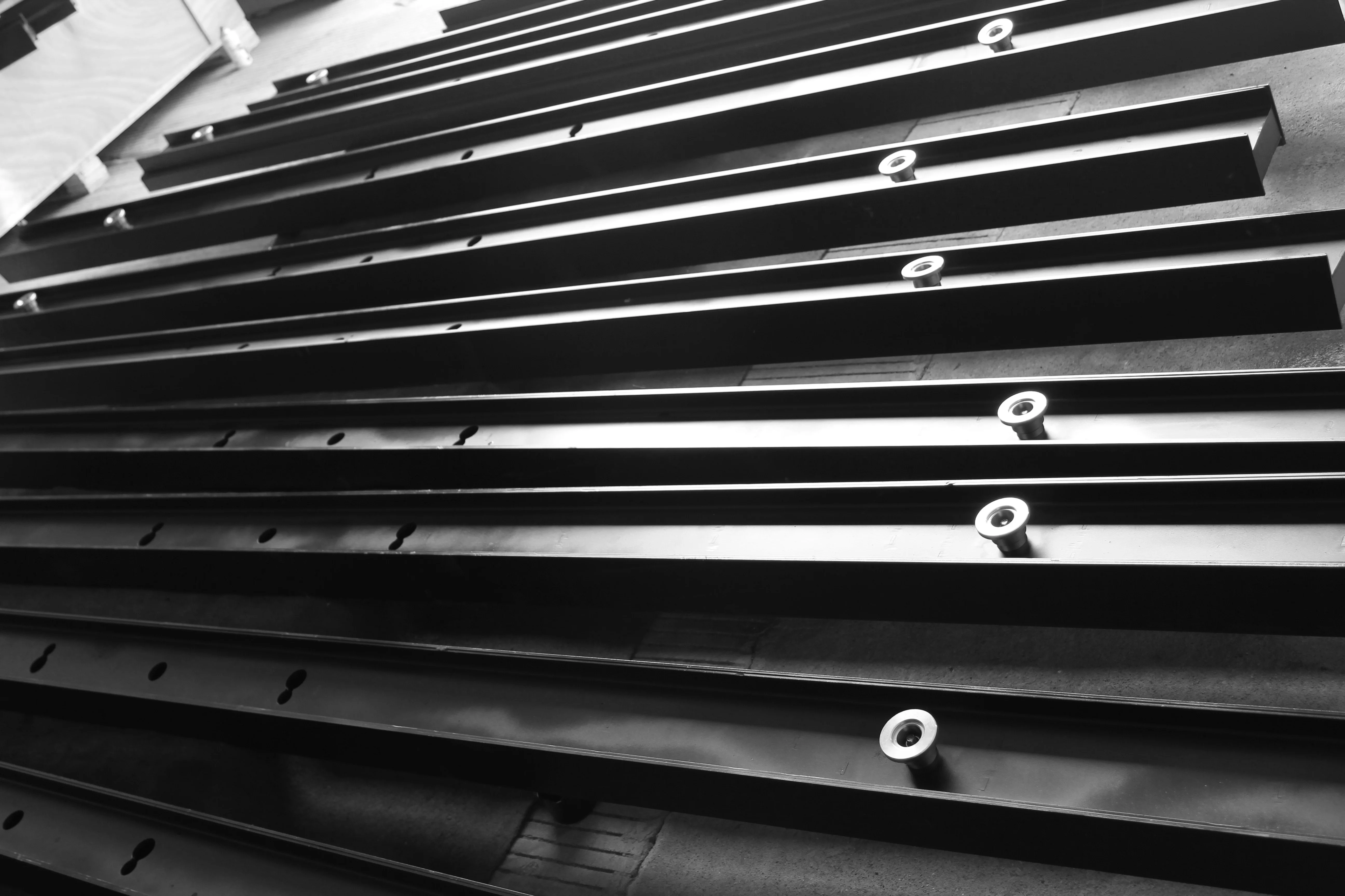 Magnetisches Schalungssystem für Betonfertigteile. Fertige Formen 4