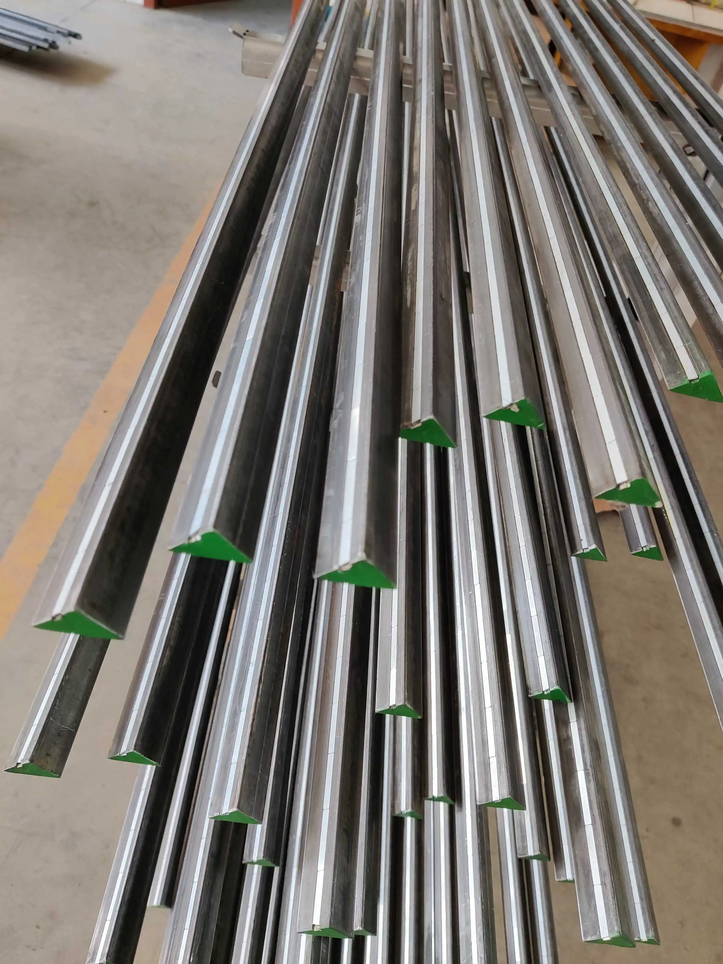 Magnetic Metal Strips by SAIXIN-1 4