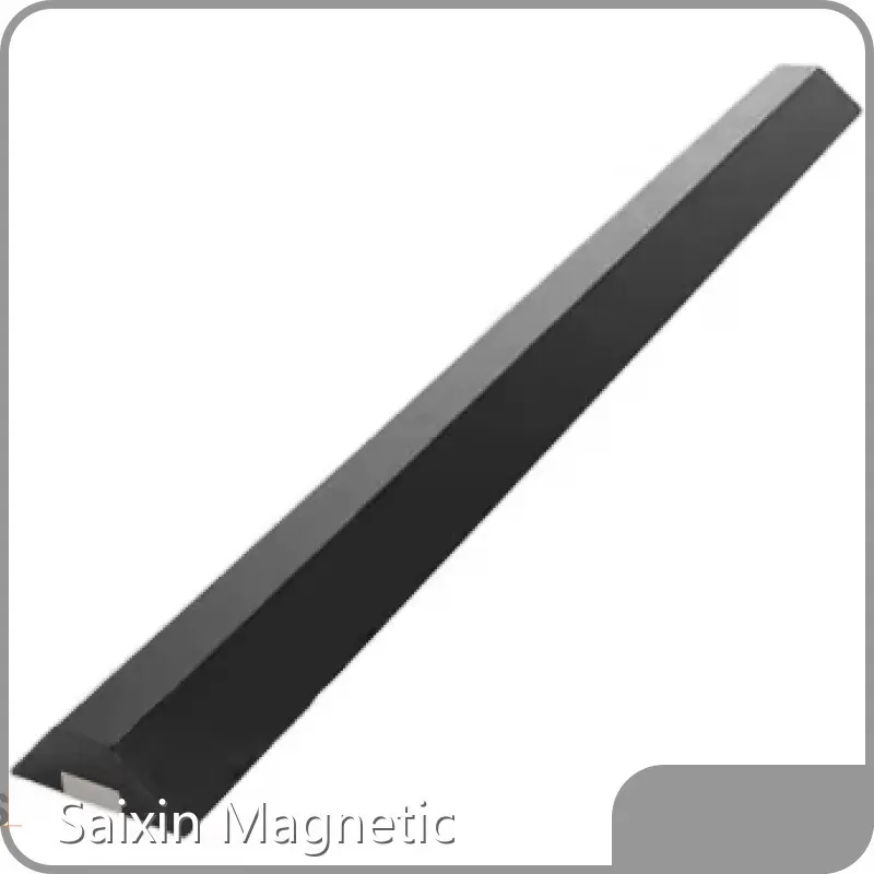 Triangle Chamfer Strip by SAIXIN 1