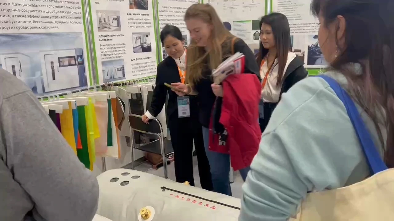 1.5ata soft-shell sleeping bag  Soft Hyperbaric Chamber 1