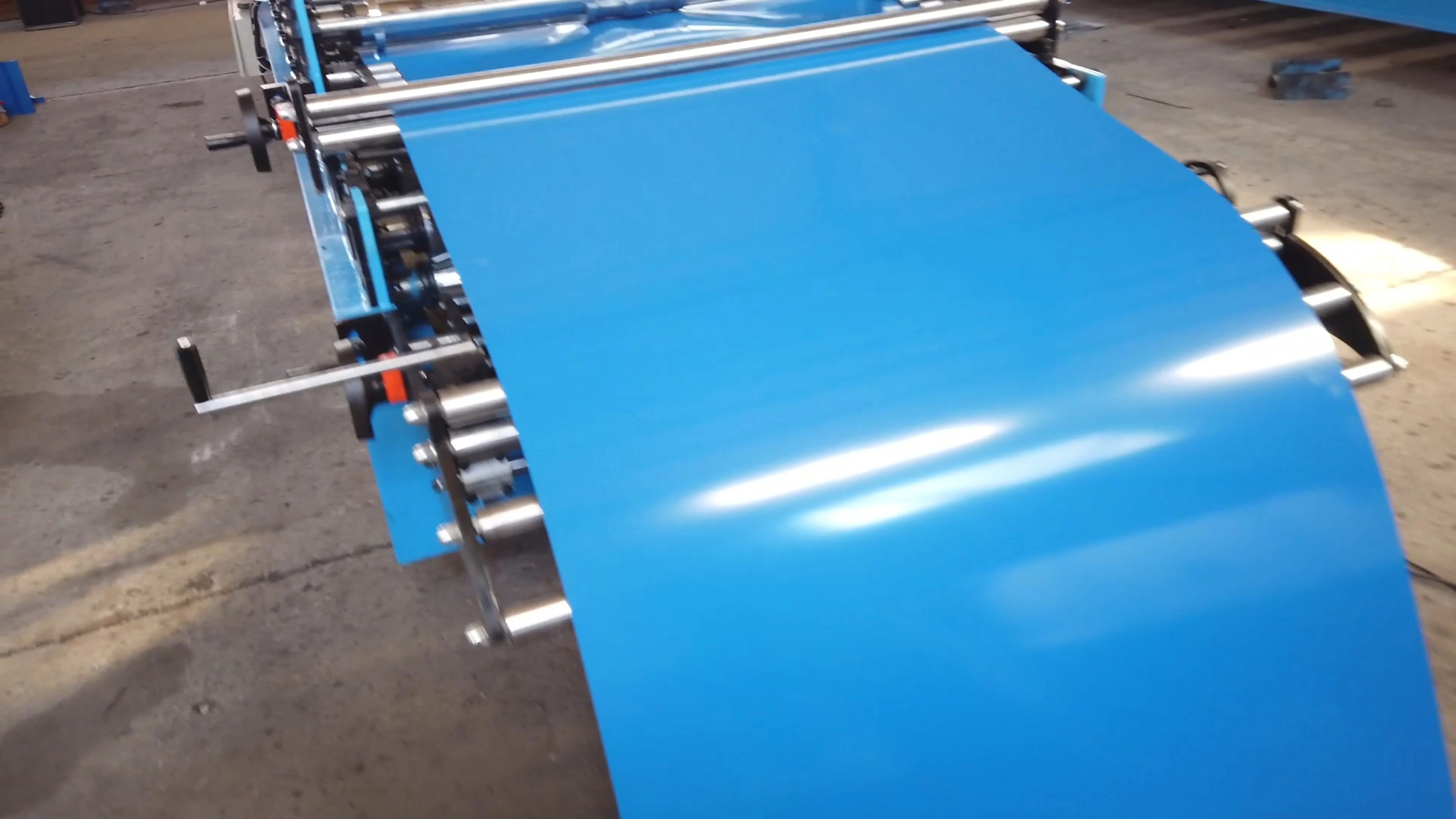 Máquina formadora de rolos de telhado trapezoidal de camada dupla automática de alta velocidade 1