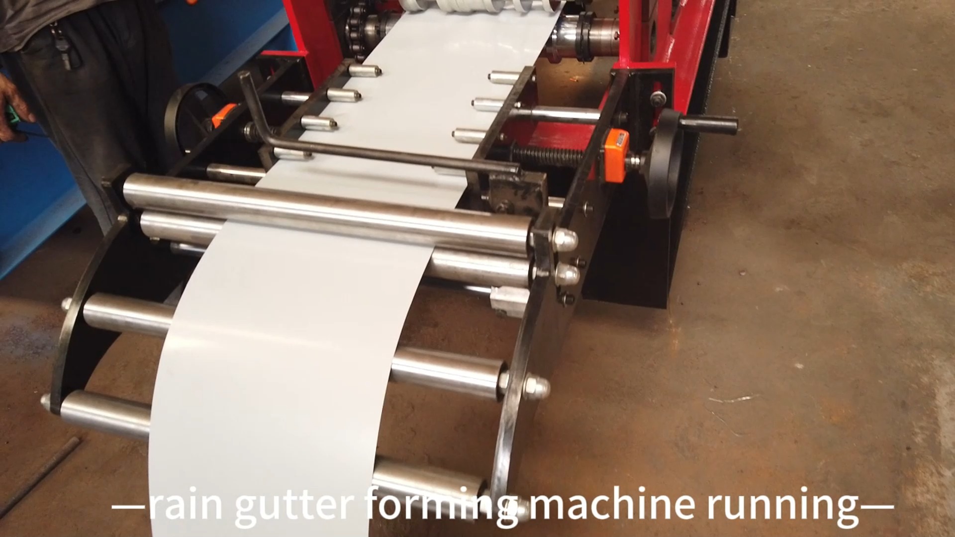 Highly Customizable Metal Gutter Roll Forming Machine | HAIXING 1