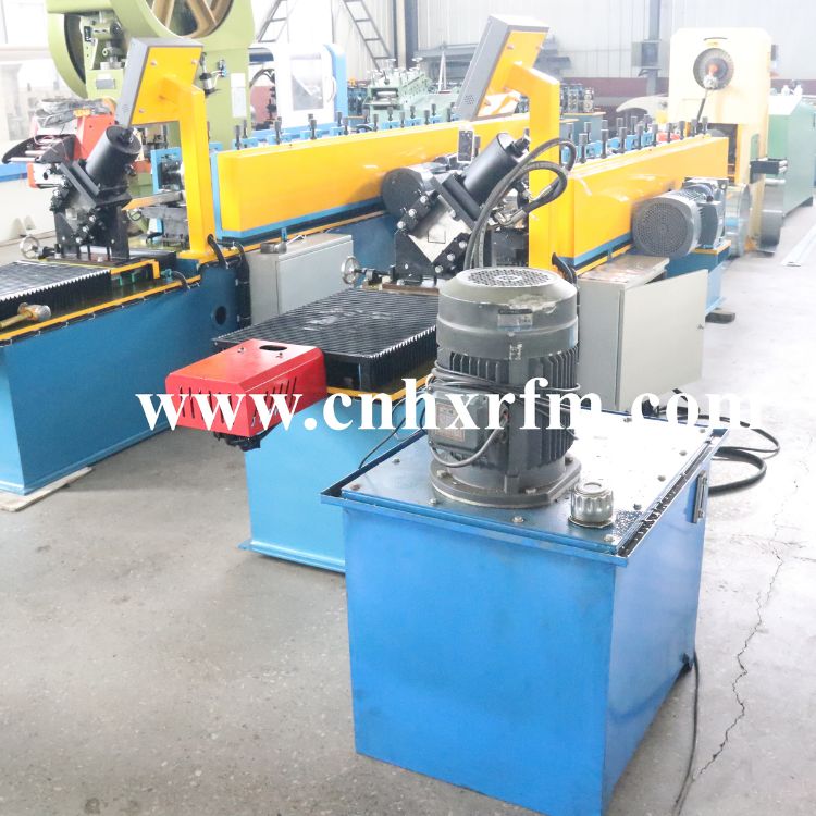 Máquina de perfilagem de perfis C para quilha de aço leve | HAIXING 4