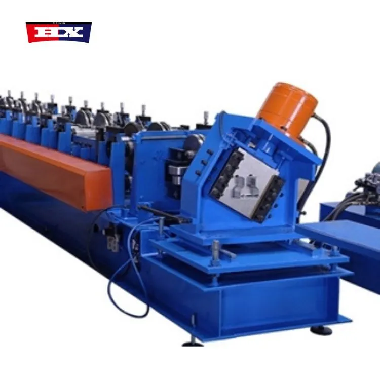 Máquina formadora de postes de columnas para estanterías de almacén totalmente automática en venta 1