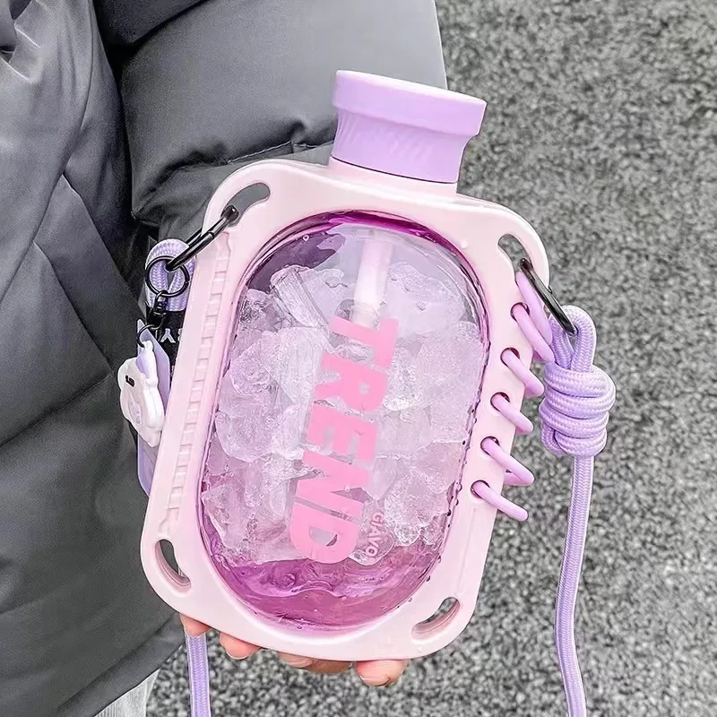 780ml Portable Trendy Capsule Water Bottle With Strap,Bpa-free,Customizable Colors For Outdoor And Fitness Activities 1
