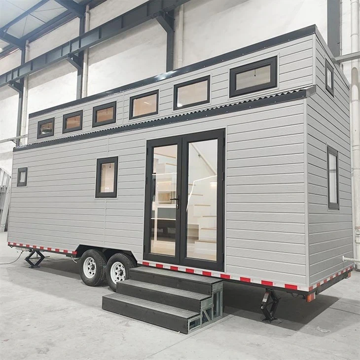 Little House Trailer 1