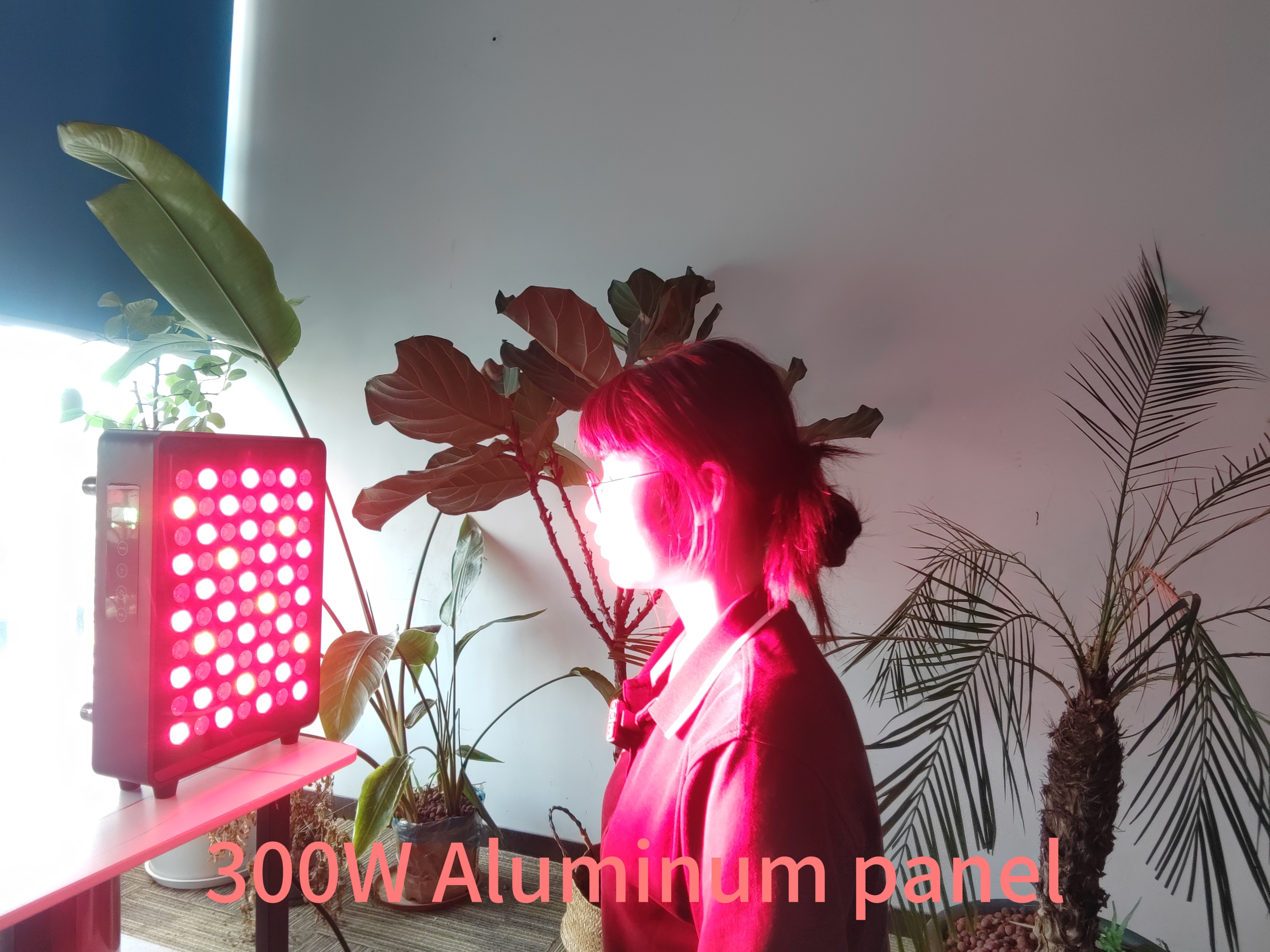 Panel de terapia de luz roja de aluminio de 300 W: Descripción del producto & Beneficios