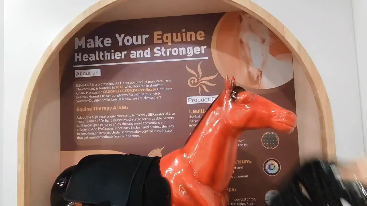 Equine Phototherapy Hood with Built-In Battery – Precision Engineered for Peak Performance