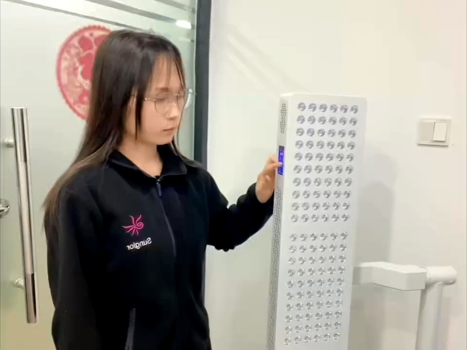 Sunglor 5-Wavelength Full-Body Red Light Therapy Panel