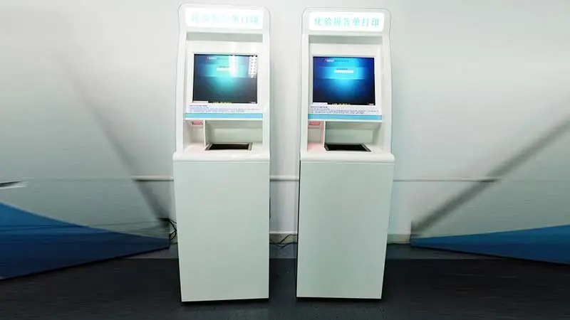 touch screen hospital check in kiosk with coin for patient 4