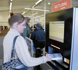 带有图书馆定制徽标的 OEM RFID 交互式图书馆信息亭 7