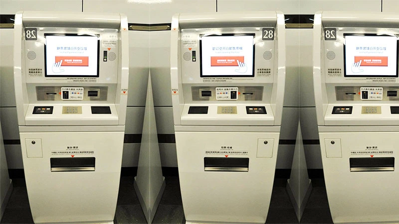 ticket kiosk machine led on bus station Hongzhou 4