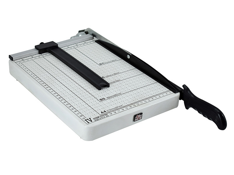How to use document Cutter safely?  1