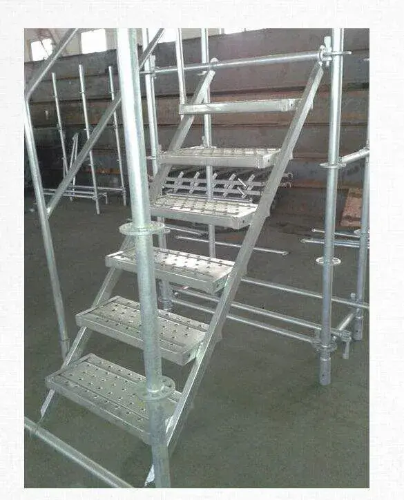 Aluminum Ladder Warehouse by Toweran 4