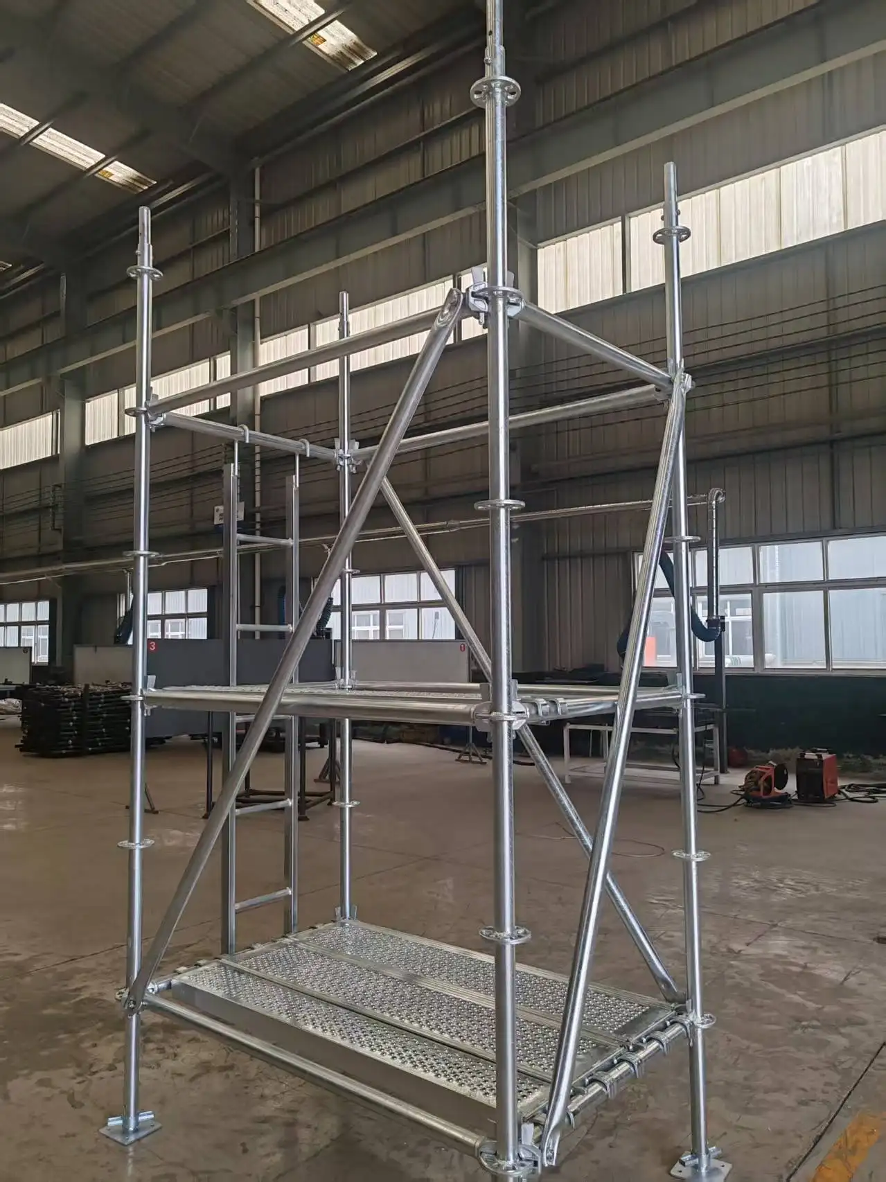 Types Of Modular Scaffolding Systems – Ringlock & Cuplock 1