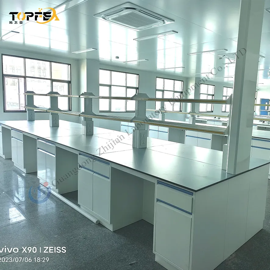 Lab Working Bench N by Topfea Lab 5