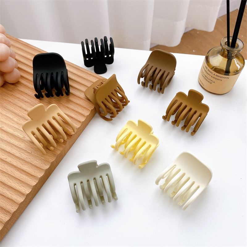 DOWELL Großhandel einfarbige Pferdeschwanz-Clip-Haar-Accessoires aus Kunststoff, kleine matte Haarklammern für Frauen 1