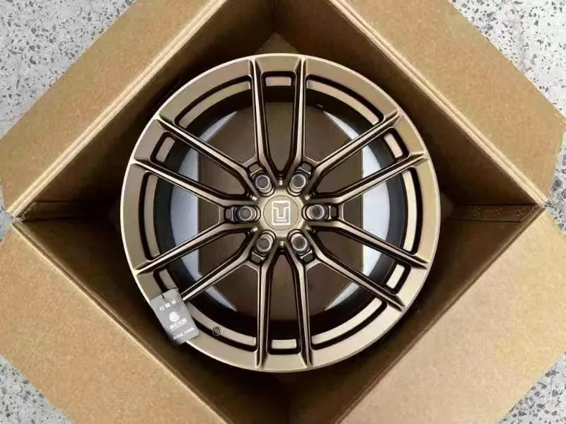 Auto Parts Goods in StockManufacturer 3