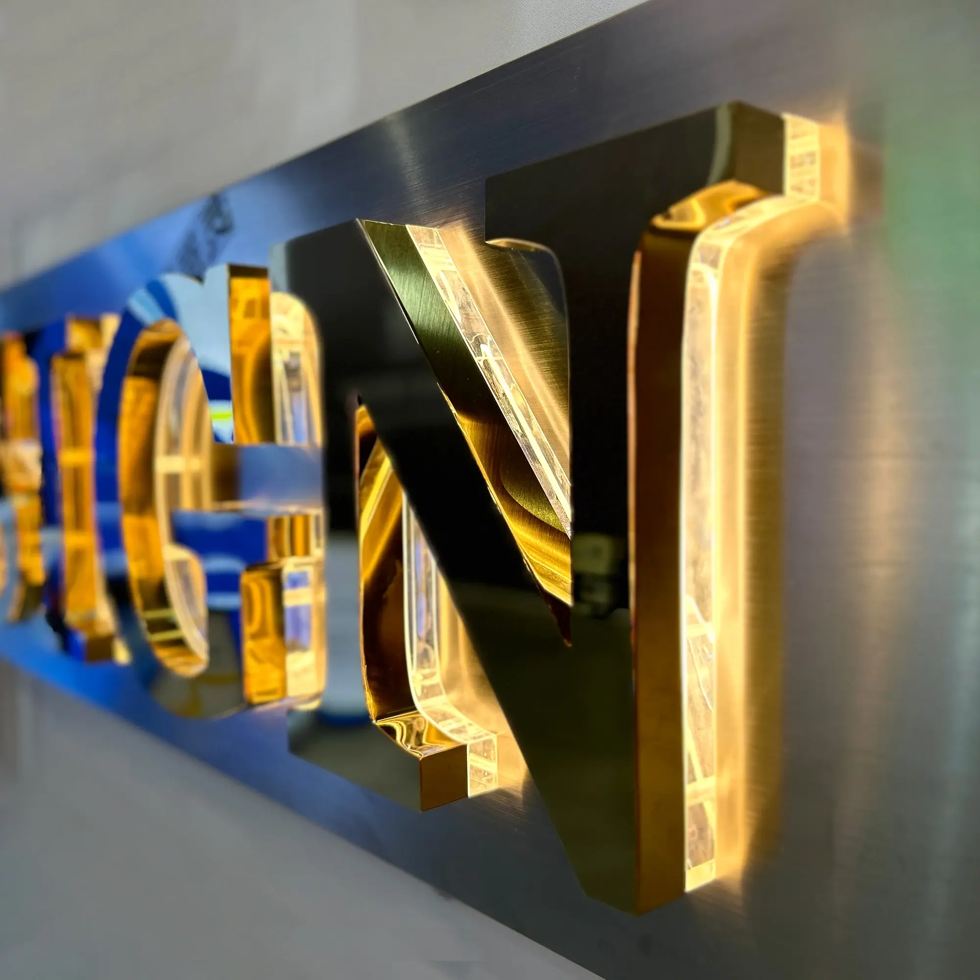 Custom Led Backlit Signs Vendor 7