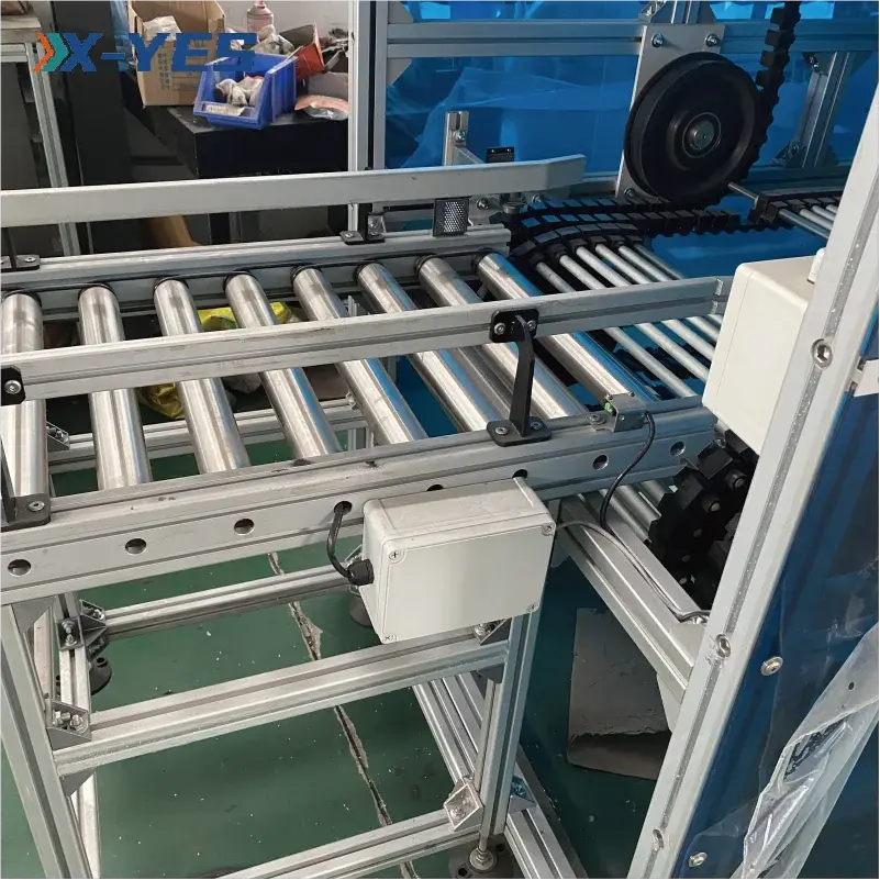 Vertical Conveyors and Box Lifters 700 Kg - Vertical Sorting Solutions - X-YES Conveyors 4
