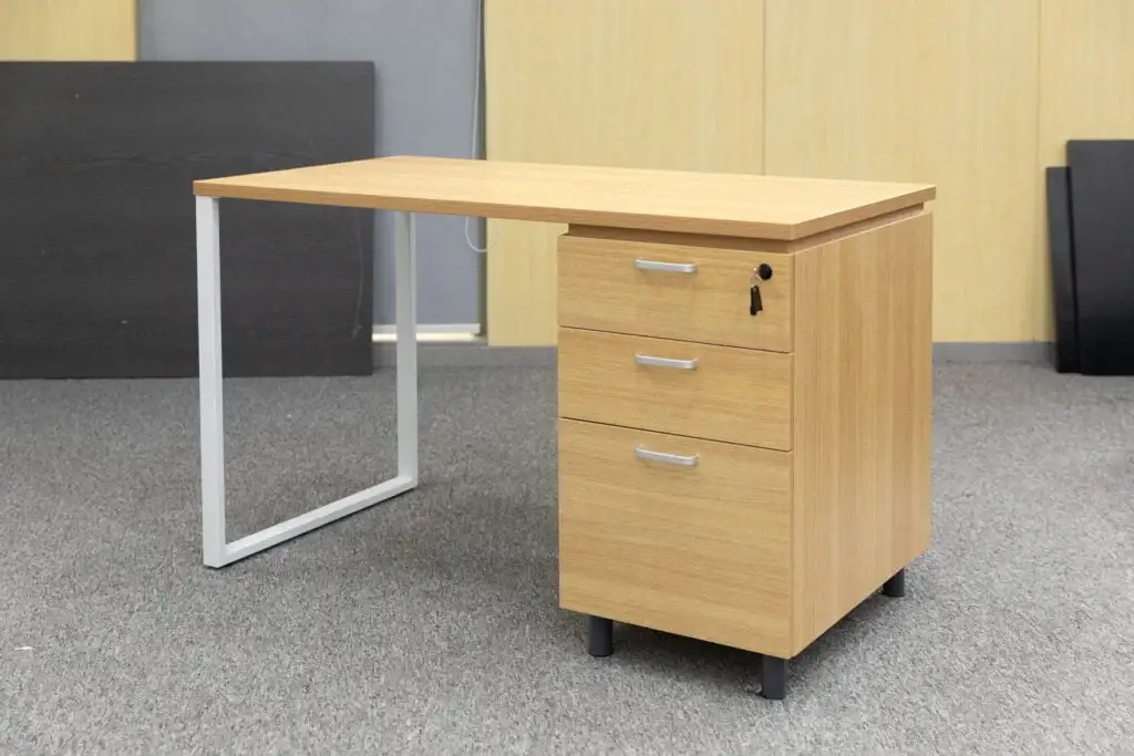 Mesa de oficina GF 211 1