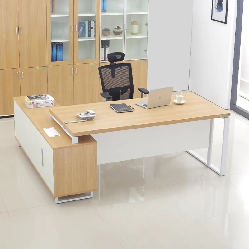 If you want to beautify your office space, green wall design is your first choice to decorate your office furniture.