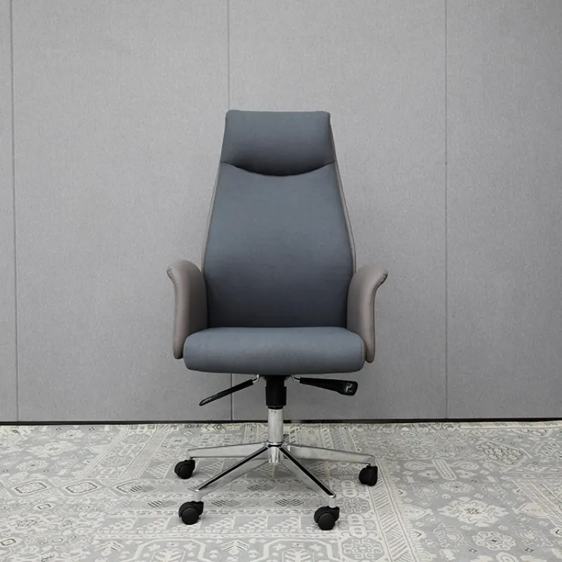 There are so many types of staff desks, these points are more important when purchasing staff desks