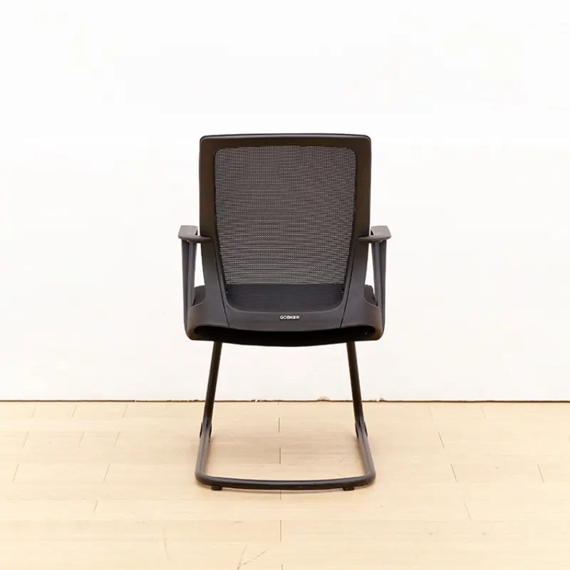 How Shanghai companies choose desks and chairs for their employees