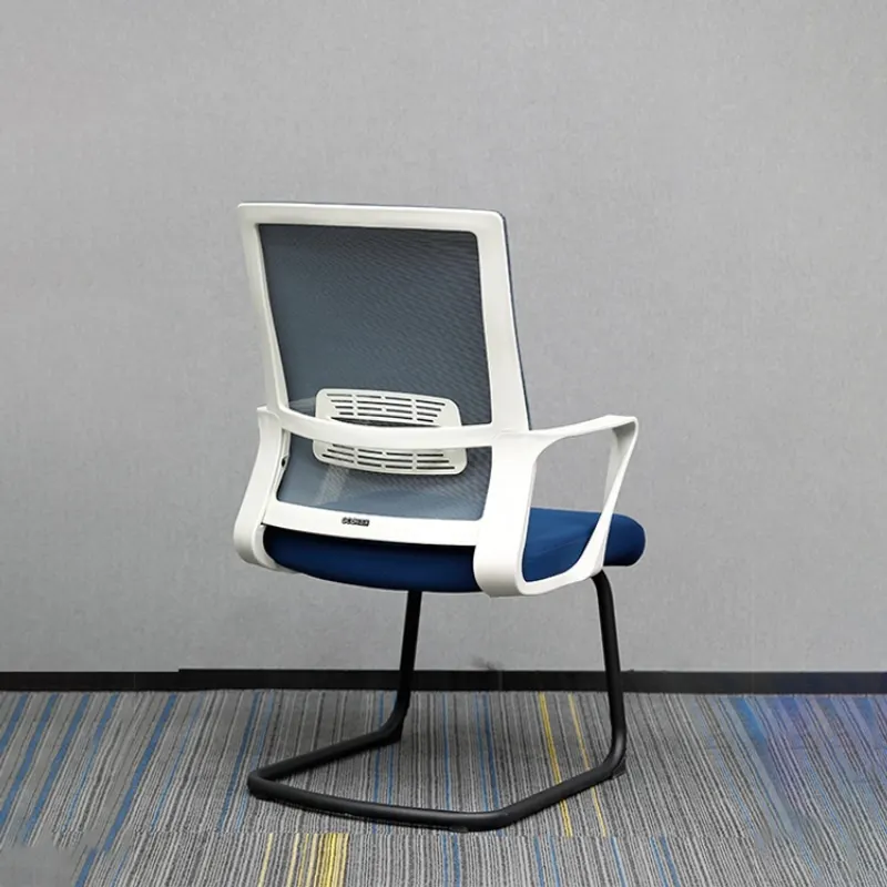 What type of office sofa can be placed to enhance the temperament of the office?