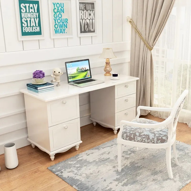 Will modern screen desks replace traditional desks?
