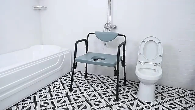 3 IN 1 Bathroom Commode Chair Shower Chair Toilet Booster 1