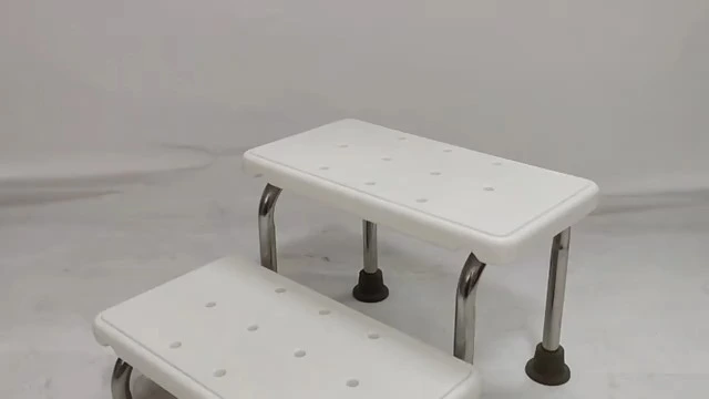simple Bath shower chair 1